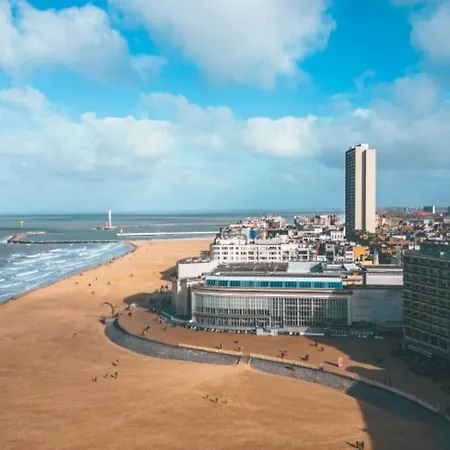 Apartamento Apartment With Frontal Sea View In Raversijde